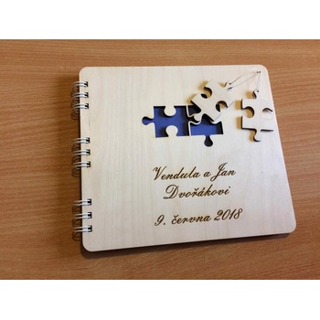 Slavnostní chvíle Originální luxusní dřevěná kniha hostů s gravurou - Puzzle Přední list: Tmavě modrý
