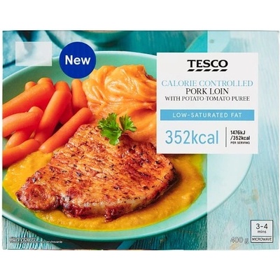 Tesco Grilované bravčové karé so zemiakovo-paradajkovou kašou omáčkou a mrkvou 400 g