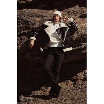 Moodo Черна яке с пухкав яка Moodo Moodo | Cheren | ЖЕНИ | XS