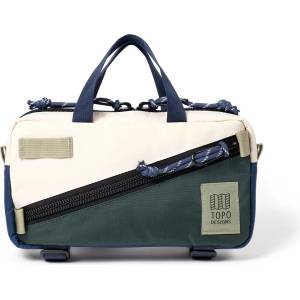 Topo Designs Чанта за кръст Topo designs Mini Quick Pack Hip bag - Forest / Bone White - размер 2, 5 l (510-5449-1111)