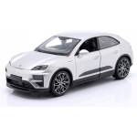 Bburago Метална количка Bburago - Porsche Macan Turbo Electric 2024, 1: 24, сребриста (18-21114S)