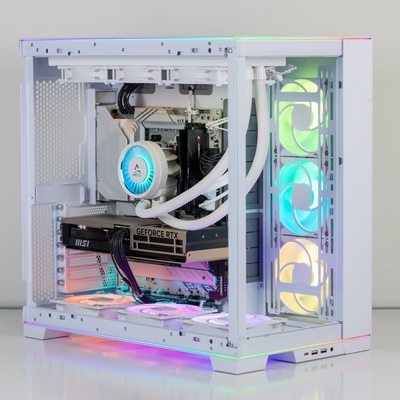 PCX r9 9900x3d 5070ti 749053 компютър