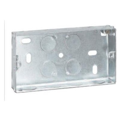 Legrand Метална конзола за бойлерен ключ 136x86 мм, дълбочина 48 мм Belanko - 089118 (089118)