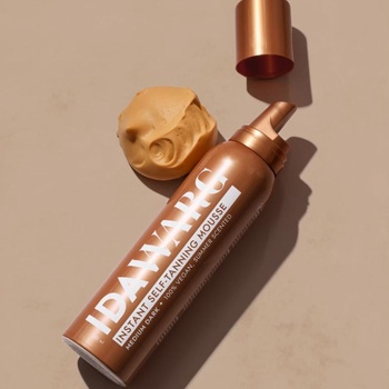 IDA WARG Автобронзиращ мус за незабавен тъмен тен IDA WARG Instant Self-Tanning Mousse Medium Dark (23004)