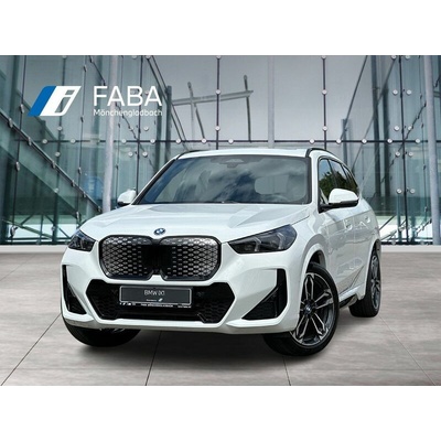BMW iX1 xDrive30 M Sport Pro 230 kW