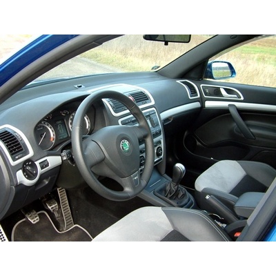 MILOTEC Dekory interiéru, sada 1 (lišty palubnej dosky a dverí 7 ks) Škoda Octavia II