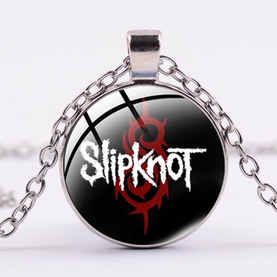 Predator Q1 Retiazka s príveskom slipknot GB0082-2