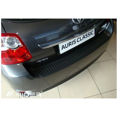 Toyota Auris 06-12 lišta hrany kufru