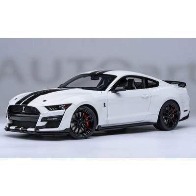 AUTOart Ford Mustang Shelby GT500 Oxford White 1:18