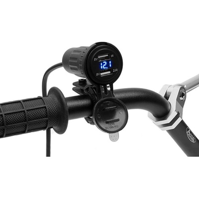 BIKETEC dvojitá zásuvka s osvětlením a voltmetrem pro montáž do kapotáže nebo na řídítka
