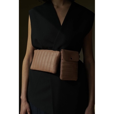 Rilla Monk & Anna Yuki belt bag grain nougat