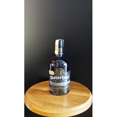 Motorhead Dark Rum 8y 40% 0,7 l (holá láhev)