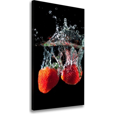 Vertikálny foto obraz na plátne Jahody pod vodou 50x100 cm