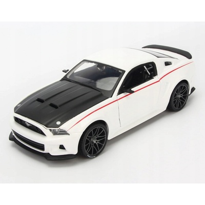 Maisto 2014 Ford Mustang Street Racer matná zelená 1:24