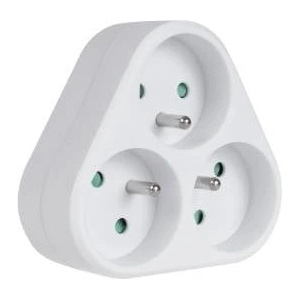 Maclean MCE214 triple earthing socket with 3x16A grounding