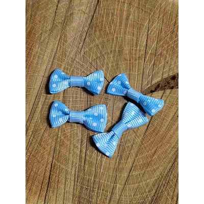 Svatební / prádlové mašličky 15x30 mm modrá světlá