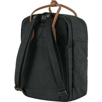 Fjällräven Раница Fjallraven F23803.550 Kanken no. 2 Laptop 15 в черно голям размер с изчистен дизайн (F23803.550)