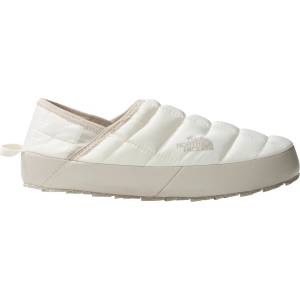 The North Face Дамски пантофи The North Face Women's ThermoBall Traction Mule V Slippers - Gardenia White / Silver Grey - размер 42 (EU) (126-0064-1017)