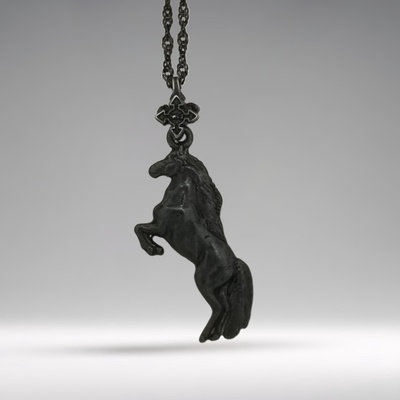 Кон - Мъжки спортен медальон - Оксидирано сребро 925 - Ръчно изработено бижу/талисман конен спорт - Идеален подарък - ssj