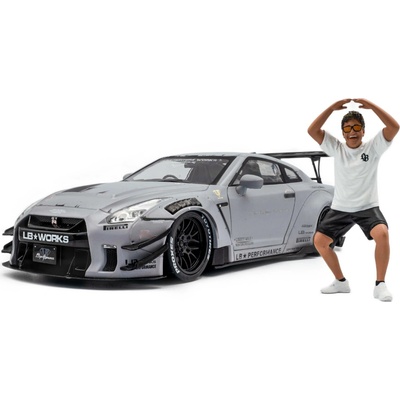 Solido Nissan GT-R R35 Liberty Walk Body Kit Type 2.0 & Wataru Kato 1:18