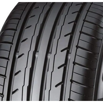 Yokohama BluEarth-ES ES32 215/60 R16 99V