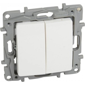 Legrand Сериен ключ 1L цвят Бял Niloe - 764505 (764505)