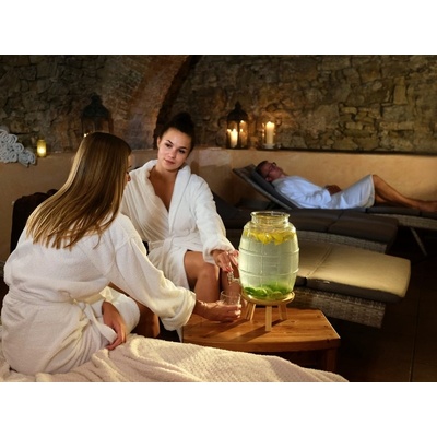 Dámská jízda na Zámku Wichterle – Zbozi.Blesk.cz