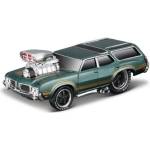 Maisto - Muscle Machines - 1970 Oldsmobile Vista Cruiser, 1: 64 (15556)