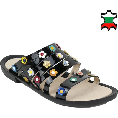 Български обувки Дамски чехли от естествена кожа лак с цветчета