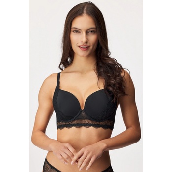 Wonderbra krajková vyztužená podprsenka PADDED TRIANGLE BRA 008211 černá