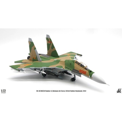 JC Wings Su-30MK2V Flanker-G VPAF 923rd Yeh The Fighter Rgt Red 8588 Vietnam 2012 1:72