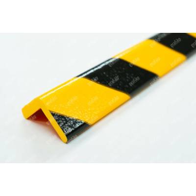 Rohový profil ŽLUTO/ČERNÝ - 1000x47x47mm