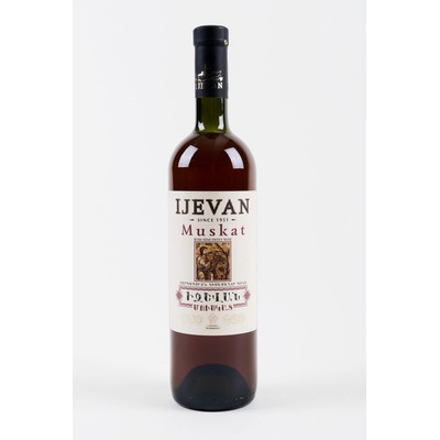Ijevan muškát Polosladké červené 12% 0,75 l (holá láhev)