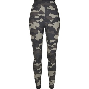 Urban Classics Camo Tech дамски клин, тъмен камуфлаж (TB3424DARKCAMO)