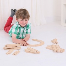 Bigjigs Koleje Set 24 dílů