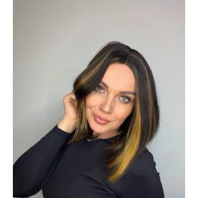 Parochňa s melírom okolo tváre Lily so sieťkou hnedá