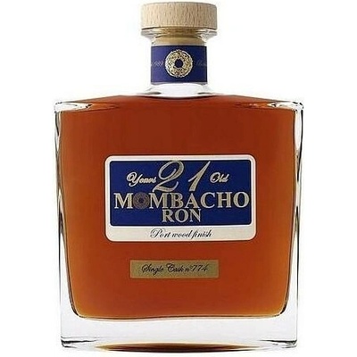 Mombacho 21y 40% 0,7 l (karton)