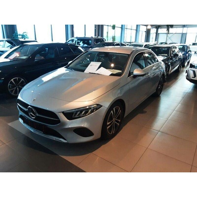 Mercedes-Benz A 180 100 kW