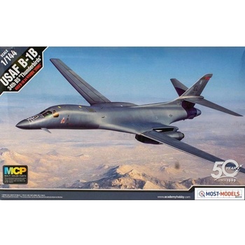 Academy Стратегически бомбардировач Rockwell B-1B Lancer (12620)