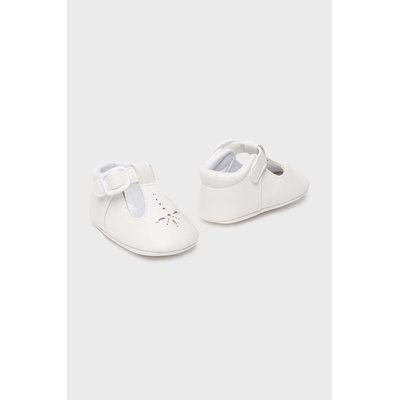 Mayoral Newborn Бебешки обувки Mayoral Newborn в бяло (9737.1M.Newborn.PPYH)