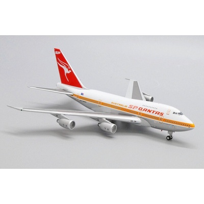 JC Wings B747SP-38 Qantas Airways 1970s Colors Named City of Gold Coast Tweed 1:400