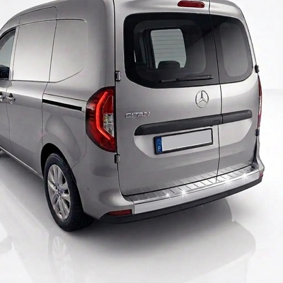 Omtec Nerezový leštený kryt hornej hrany zadného nárazníka Mercedes Citan, Renault Kangoo 2021+