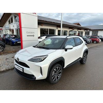 Toyota Yaris Cross Hybrid Team 96 kW