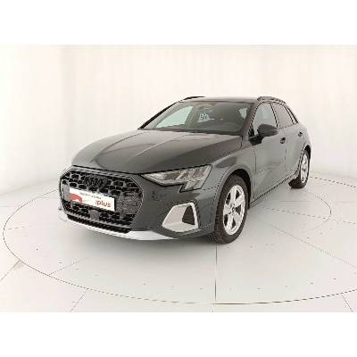 Audi A3 2.0 TDI S tronic Allstreet Business 110 kW