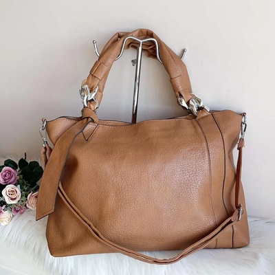 Кафява Дамска Чанта - Модел 1055