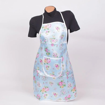 Готварска престилка в светлосиньо с рози и сърца