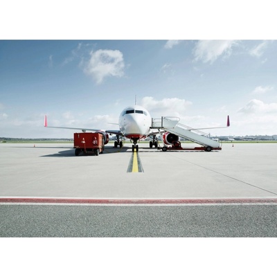 Komar Vliesová fototapeta Runway rozměry 350 x 250 cm