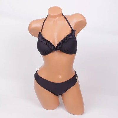 Бански в черен цвят с къдри - чашка В