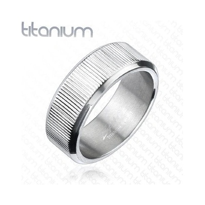 Šperky eshop Titanový prsten se svislými rýhami K16.6