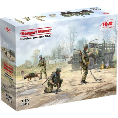 ICM Danger! Mines!' Ukraine summer 2022 ZiL-131 with driver AFU sappers dog and mines 1:35